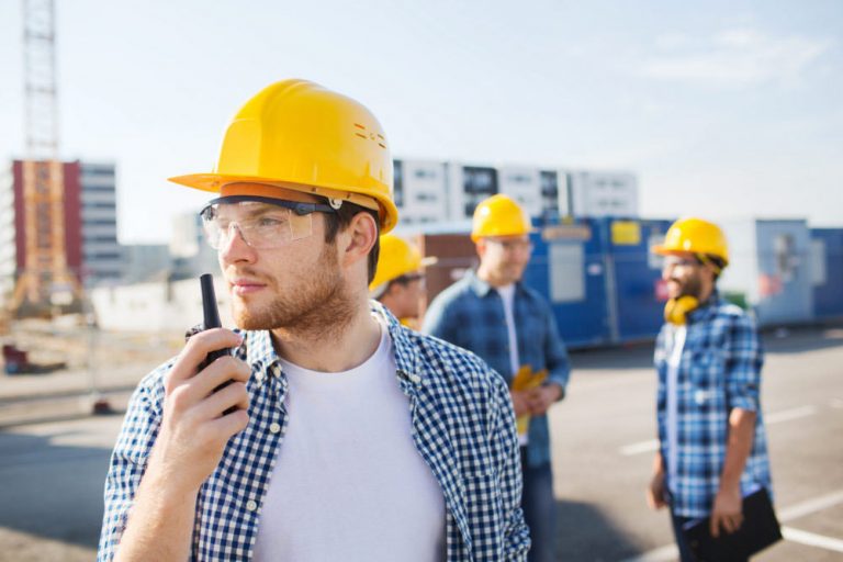 Nguyên nhân và cách khắc phục nhiễu sóng máy bộ đàm