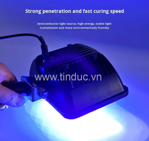 Đèn tia UV cầm tay dùng cho công nghiệp Terino D320-UV (365nm, 32W, sấy keo UV, keo quang học, sơn cách điện, sửa chữa màn hình LCD) - Hàng chính hãng