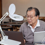 Kính lúp để bàn có đèn TERINO DE-78W/5X (phóng đại 5X, Led, màu trắng) - Hàng chính hãng 6